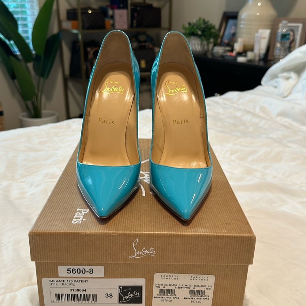 Christian Louboutin So Kate 120 heels